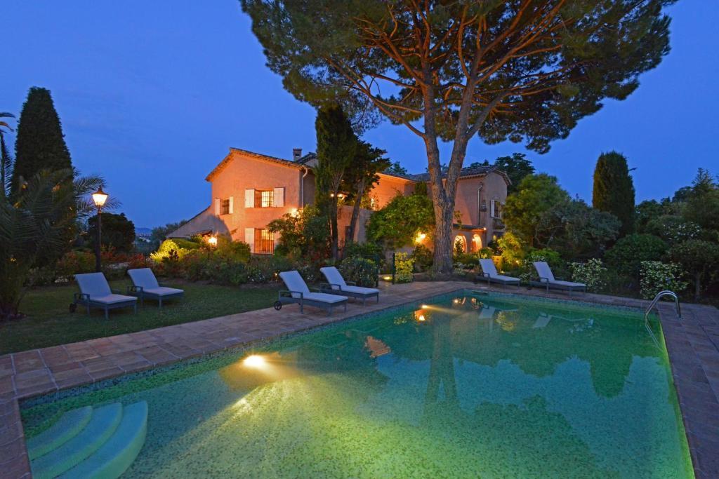 Le Mas Du Chanoine Saint-Paul-de-Vence Exterior foto